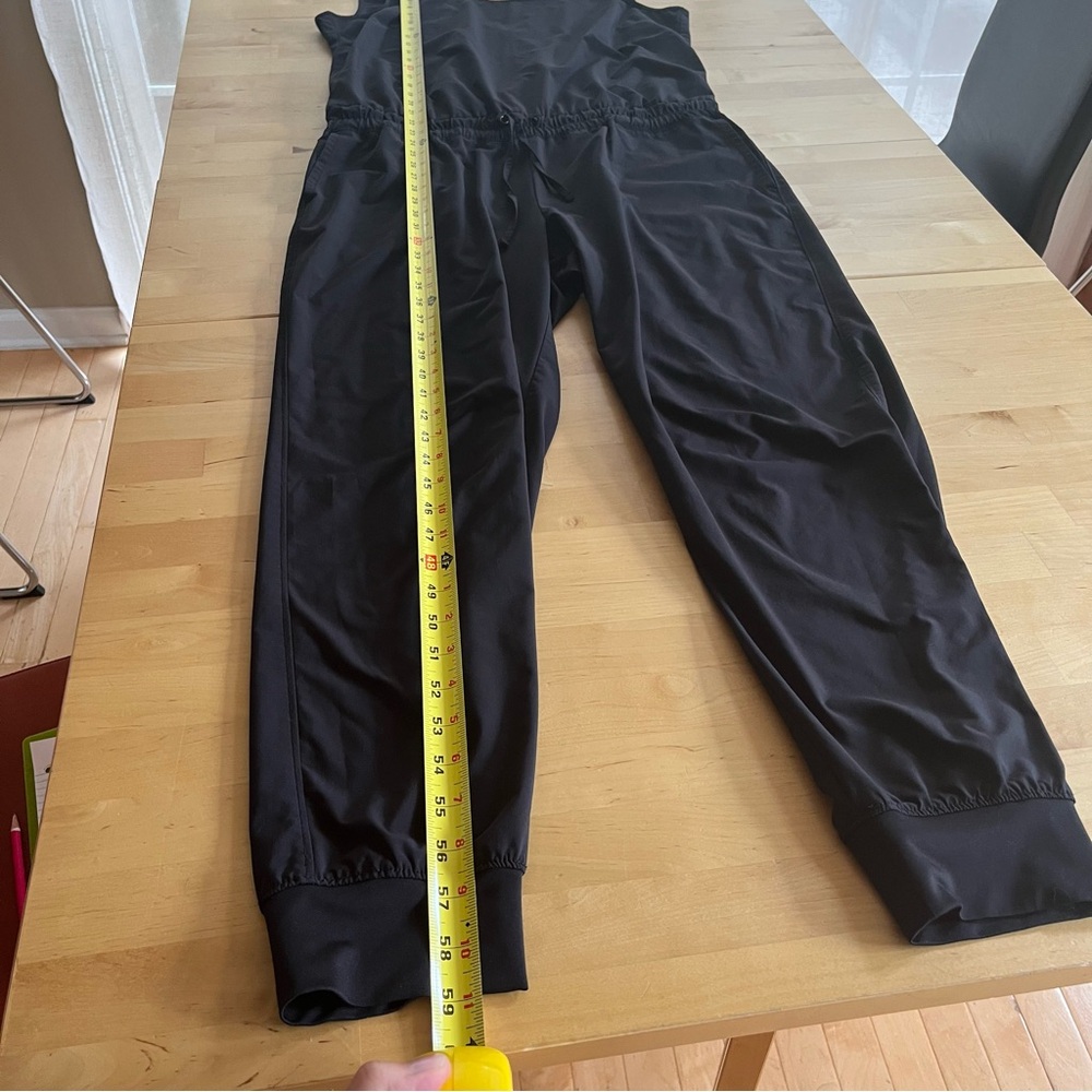 Athleta Crossback Black Sleeveless Jumpsuit Romoer Athletic Joggers Size 12 - Picture 11 of 14